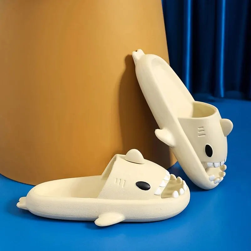 Niedlich Hai Hausschuhe Plattform Frauen Männer Innen Badezimmer Cloud Slides Paare Sommer Weich Eva Weiblich Männlich Strand Flip Flops