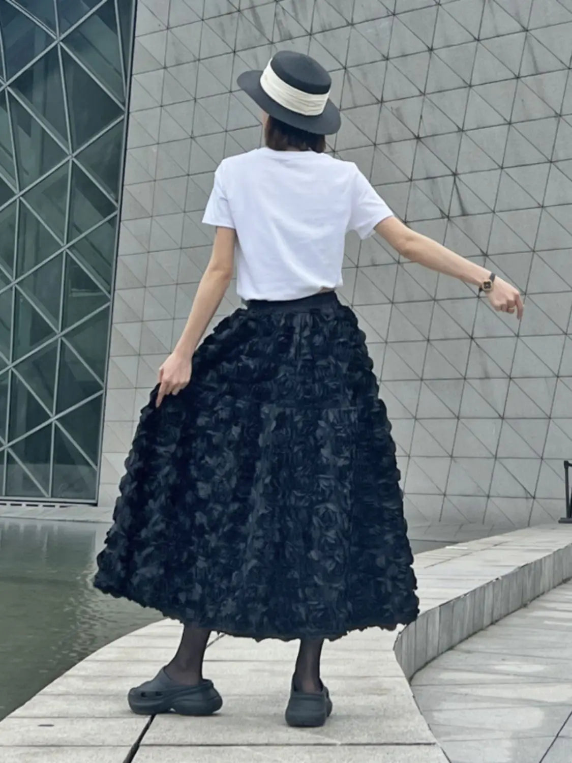 Elegant Fashion 3D Flowers Mesh White Skirt French Chic Elegant Long Skirts Women A-line Elastic High Waist Female Skirt