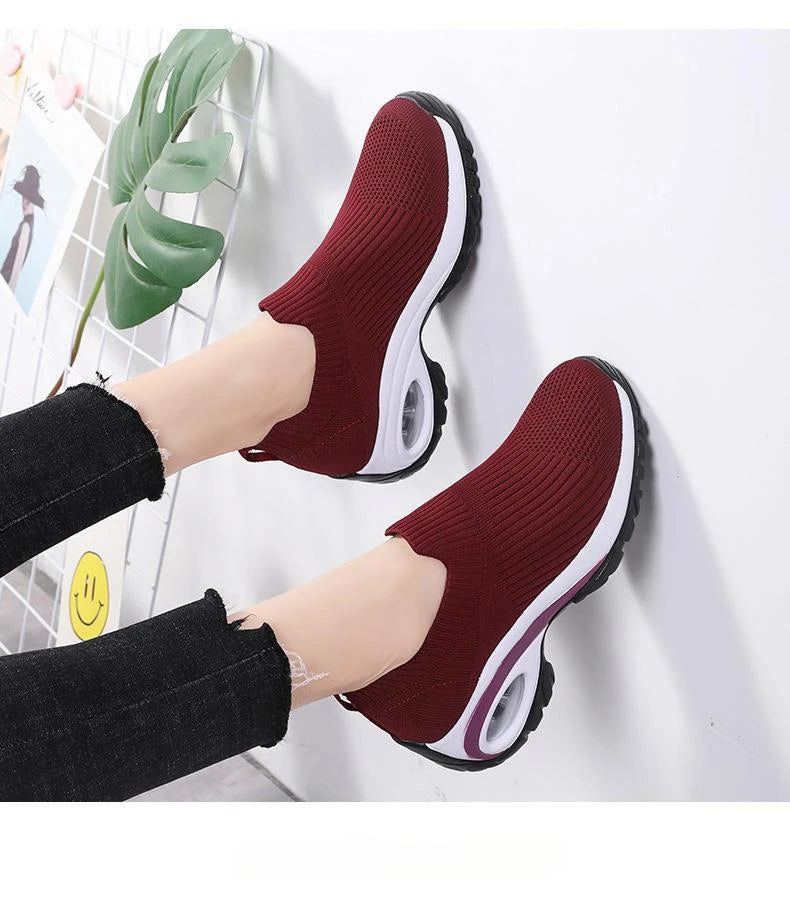 YBQJOO Slip On Keil Sneaker Atmungsaktiv - Plateau 2cm EVA