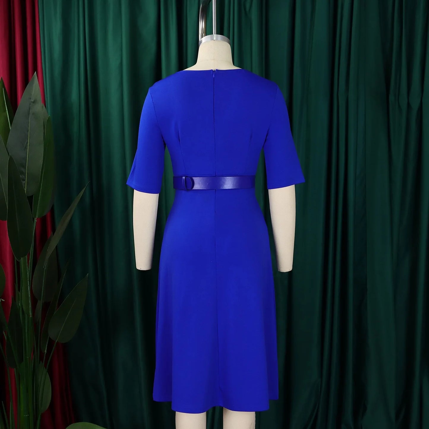 Elegante Kleider Für Frauen 2025 Neu V-Ausschnitt Halbe Ärmel Gürtel Taille Plissiert Midi Mode Weiblich Bescheiden Business Arbeit Kleider OL