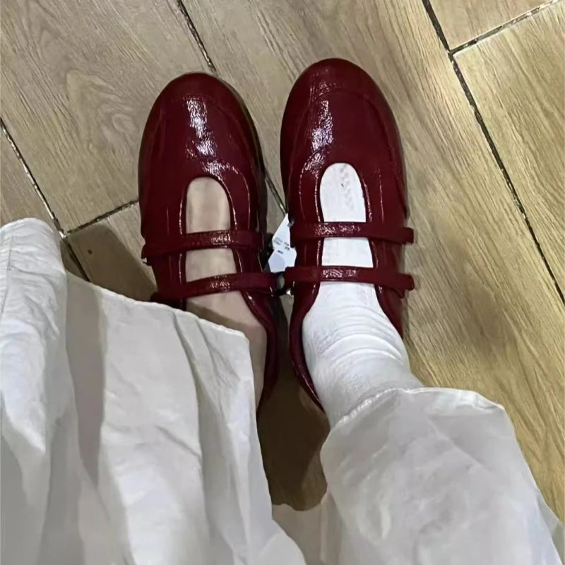 Women Loafers Shoes Fashion Retro Sandals Flats Elegant Woman Summer Shoes 2025 Trend Designer Shallow Cozy Lolita Zapatos Mujer