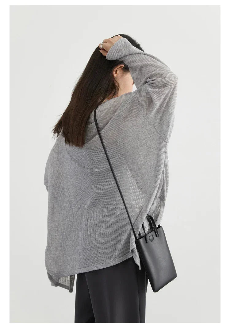 Belle V-Ausschnitt Strickjacke - M, Langarm, Leicht