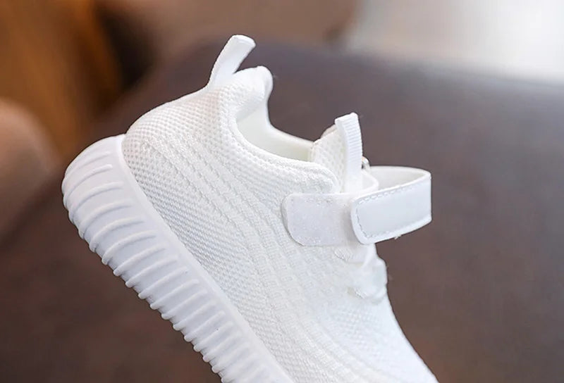 Kinder Schuhe 2025 - Frühling Sommer Kids Sneakers - Weich Atmungsaktiv Mesh Jungen Mädchen Schule Outdoor Sport