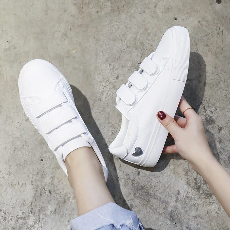 Women Sneakers Fashion Breathble Vulcanized Shoes Pu Cute Cat Cartoon Lace Up Casual White Women Shoes Zapatos De Mujer Female