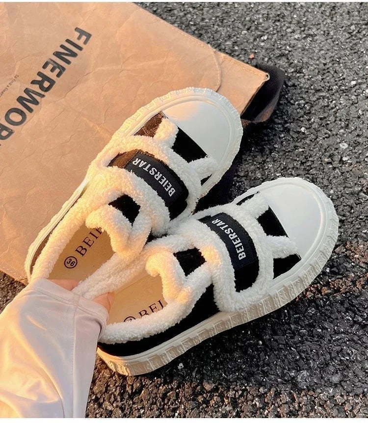 Winter Women Breathable Warm Sneakers White Wool Shoes Thick Heel Plaid Sneakers Casual Running Platform Lolita Shell Shoes