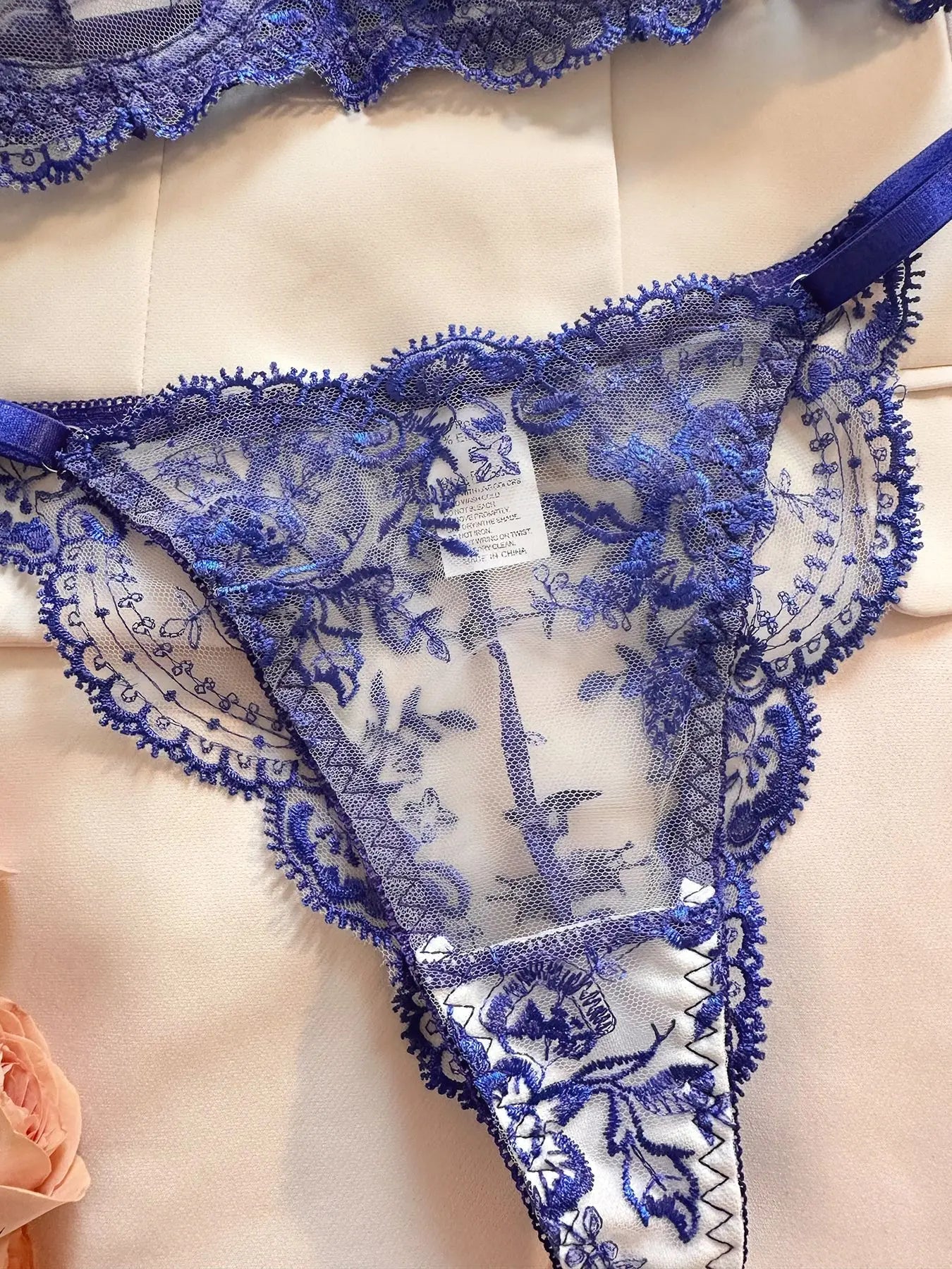 Echonight Fancy Lingerie Lace Embroidery Fairy Seamless Tulle Underwear See Through Exotic Sets Floral Beautiful Bilizna Set