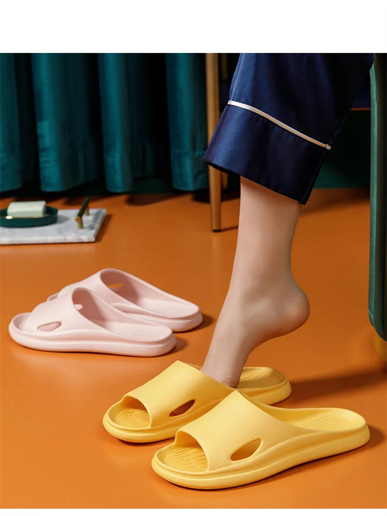 New Soft EVA Slippers Couples Home Slipper Outdoor Beach Summer Sandals Bath Men Flip Flops Non-Slip Women Thick Sole Shoes