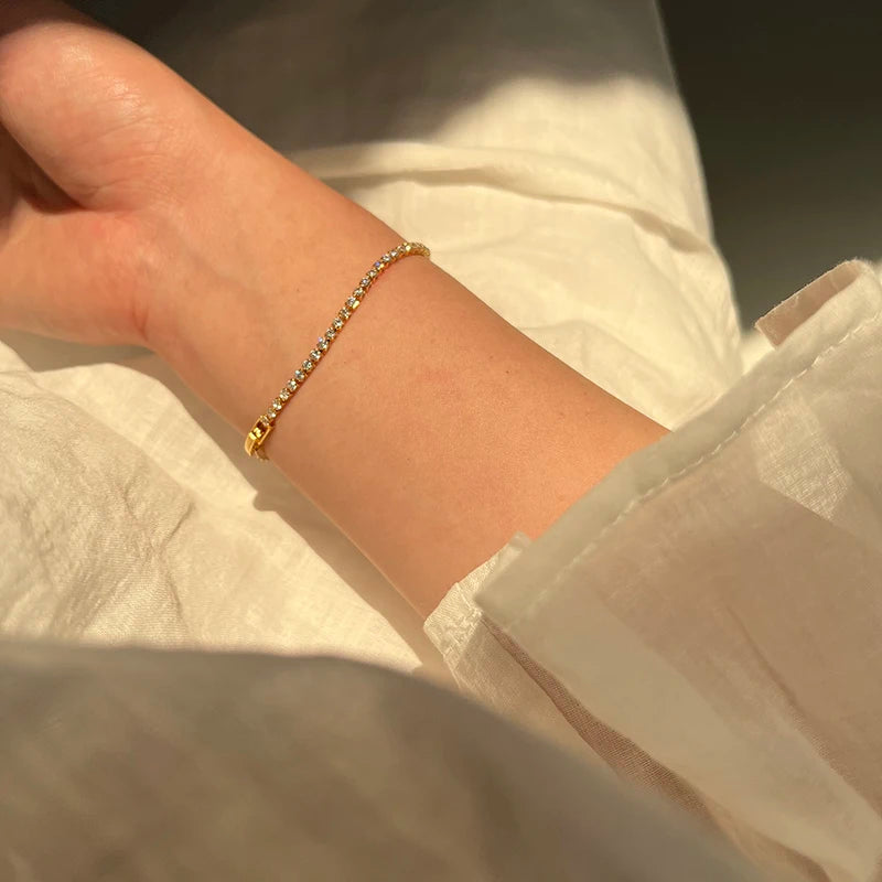 Luxus Klassisch Voller Strass 18K Gold Plattiert Armbänder Für Frauen Funkelnd Einfach Zirkon Armbänder Schmuck Geburtstag Geschenke