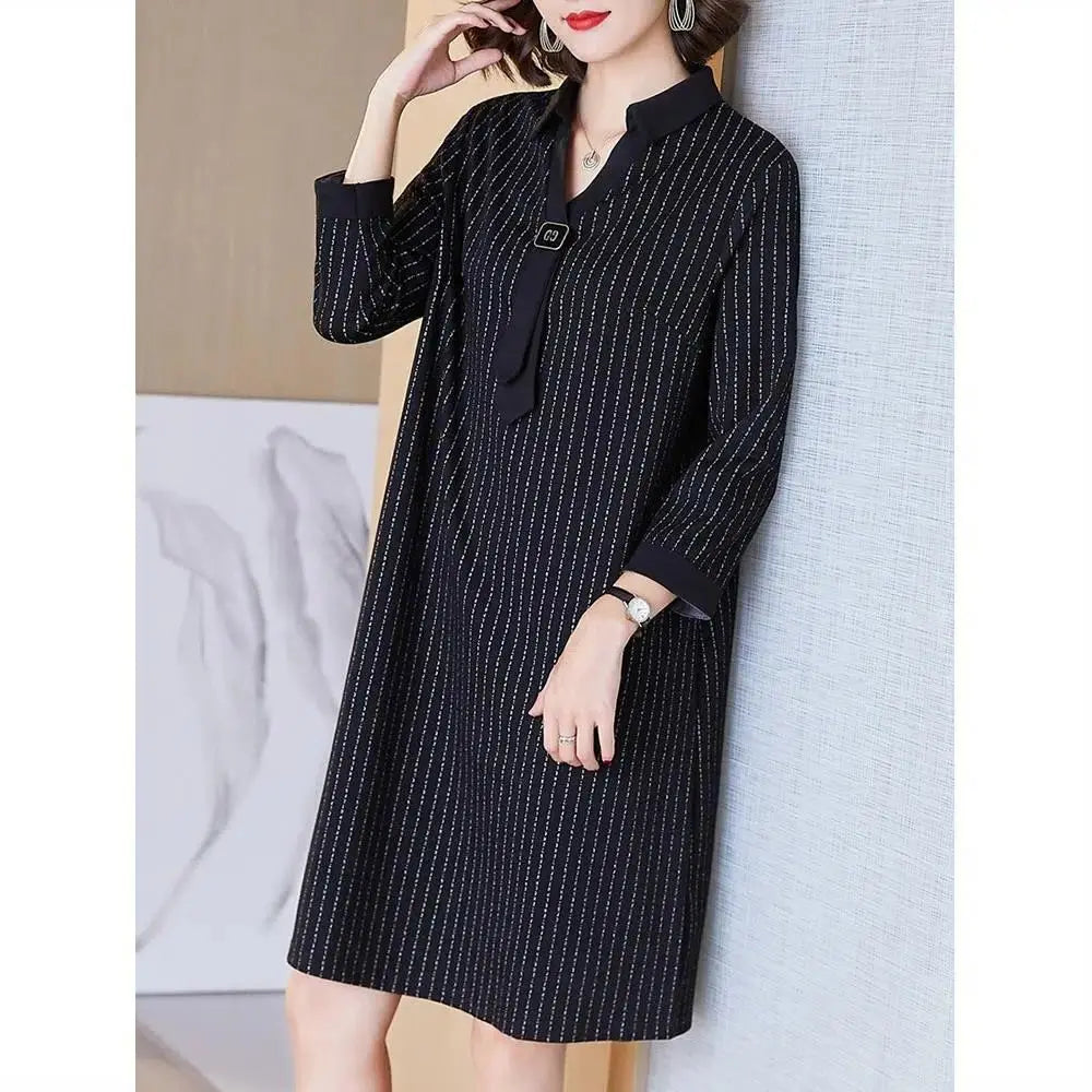 Your Wife's Plus Size Women's Dress for Spring and Autumn High-end Mothers Covering Flesh and Slimming Bottom Layer Shirt