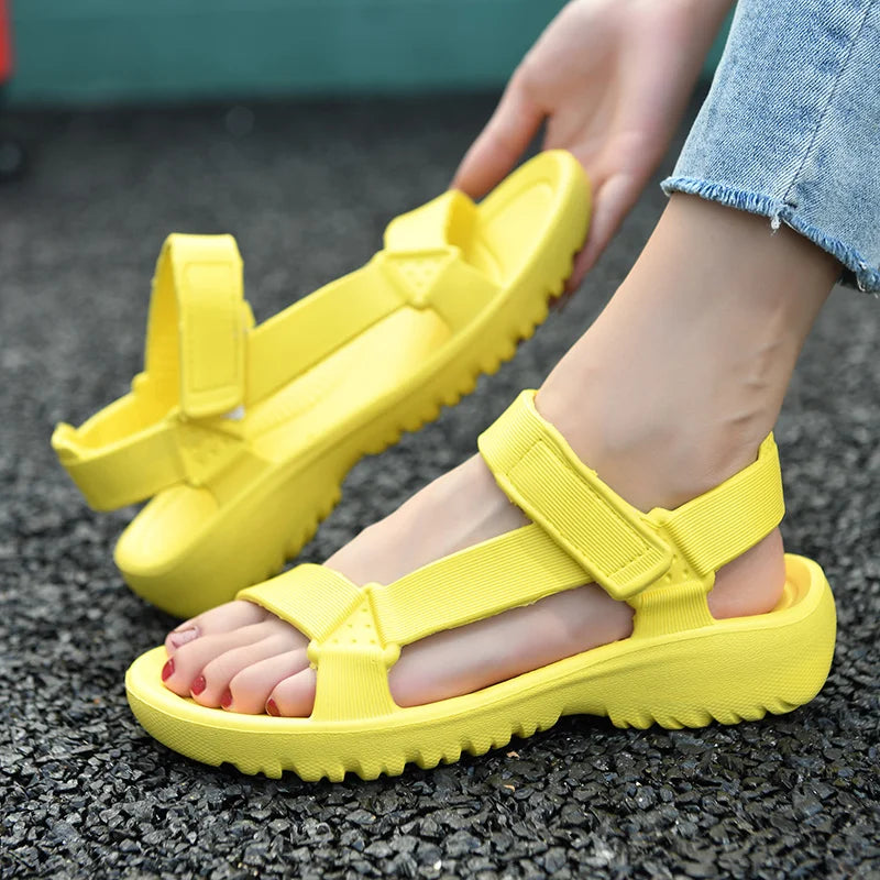 Sommer-Sandalen 2025: Womens Sandals Summer Trend Anti-slip Wear-resistant - Lightweight EVA Flat Sandals Women Outdoor Beach Shoes Collection