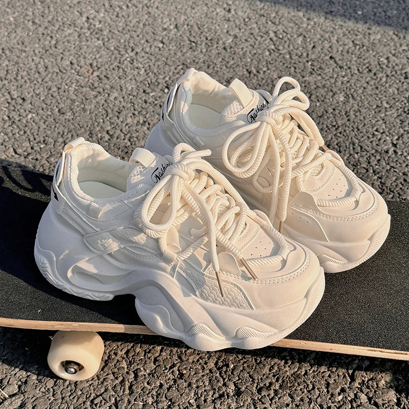 YSHUNIJ Plateau Sneaker Damen - Weiß 3cm Absatz Passt