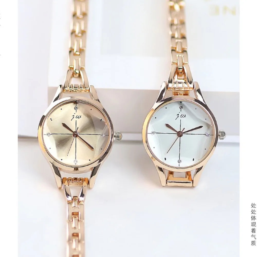 Retro Strass Uhr 2025 - Frauen Armband Uhren Elegant Roségold - Damen Luxus Quarz Armbanduhr Relojes Para Mujer