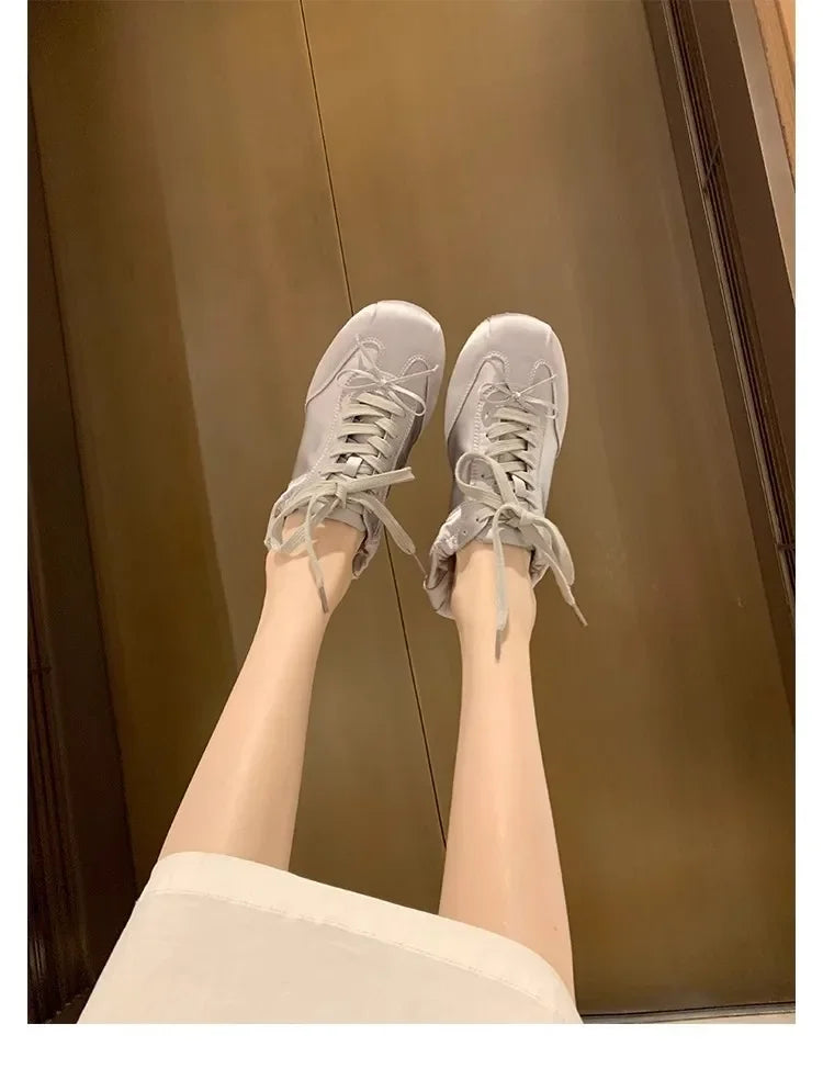 Comemore 2025 Neu Sommer Damen Ballet Stil Süß Mädchen Sport Board Schuhe Mode Satin Schleife Freizeit Flats Damen Komfortabel