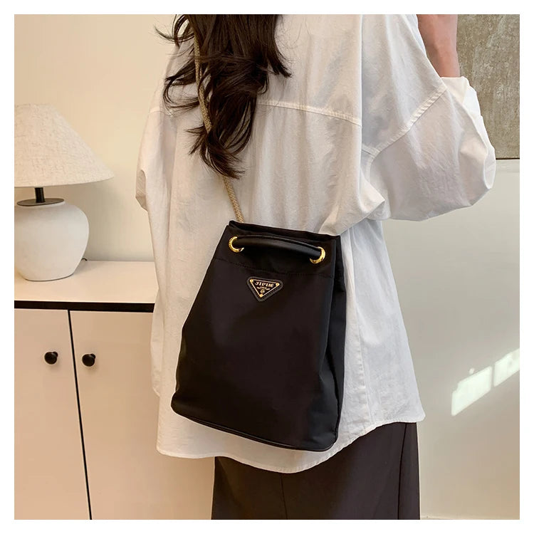 Simple Casual Versatile Women's Solid Color Nylon Cloth Single Shoulder Crossbody Bag Fashion Commuting Storage Bucket Bags