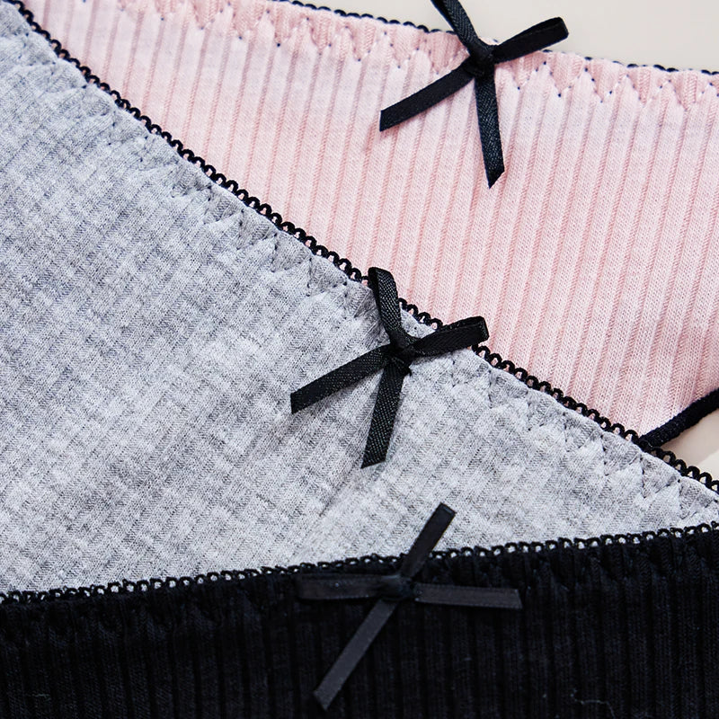 Lenjerie intimă pentru femei 2025: Set de 3 tanga din bumbac, talie joasă, simpli - Tanga eleganți, croială casual, confortabilă