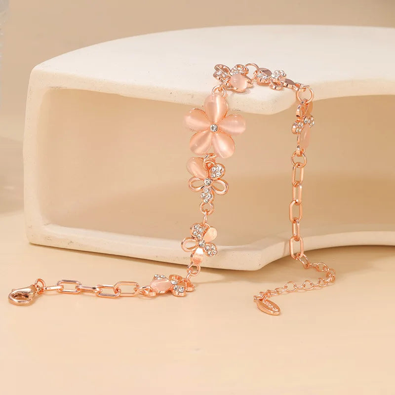 Damen-Armband 2025: Shining Rhinestone Bracelet Women Sparkling Rhinestone Flower - Bracelet Elegant Women's Wristband with For Girls Gifts Collection
