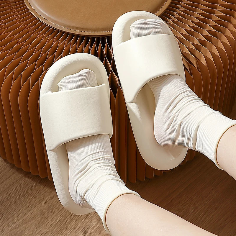 New Soft EVA Slippers Couples Home Slipper Outdoor Beach Summer Sandals Bath Men Flip Flops Non-Slip Women Thick Sole Shoes