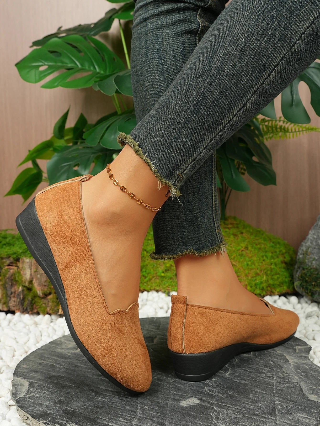 Woman Casual Round Toe Cute Flats Shoes 2025 New Spring/autumn Flats Female Suede Elegant Comfortable Soft Sole Women's Shoes