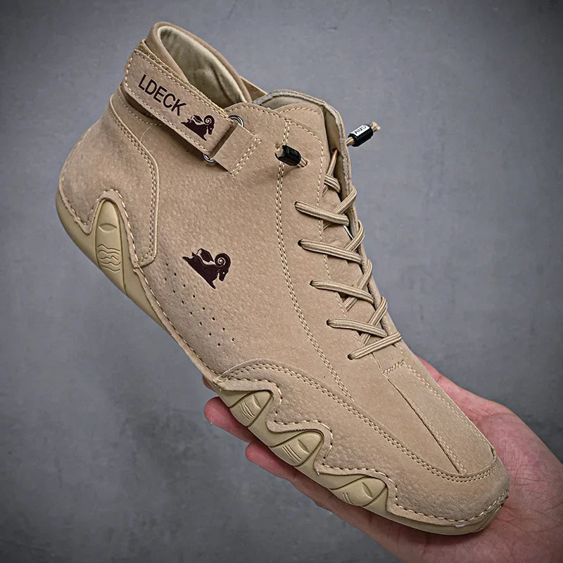 Sneakers Men Casual Shoes Man High Top Sneakers Winter Warm Designer Fashion Loafers Lace Up Shoes Men Boots 2024