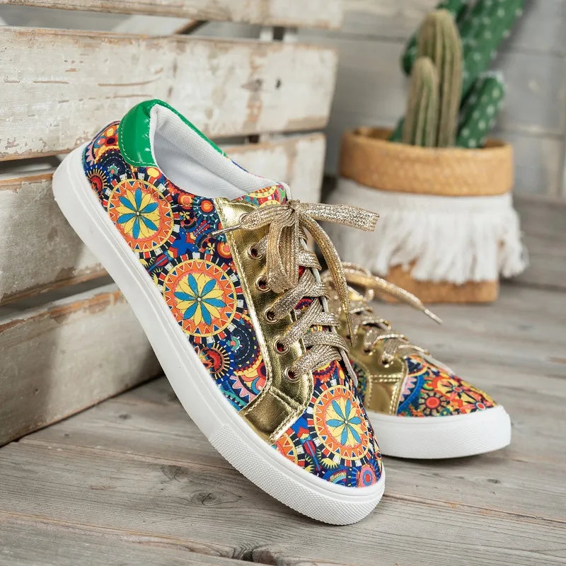 Women Sneakers Classic Fashion Embroidery Printing Style Breathable Canvas Sneakers Women Casual Comfortable Shoes for Women