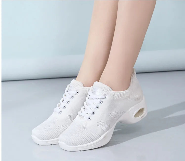 Sneakers Dance Shoes For Women Flying Woven Mesh Comfortable Modern Jazz Dancing Shoes Girls Ladies Outdoor Sports Shoes