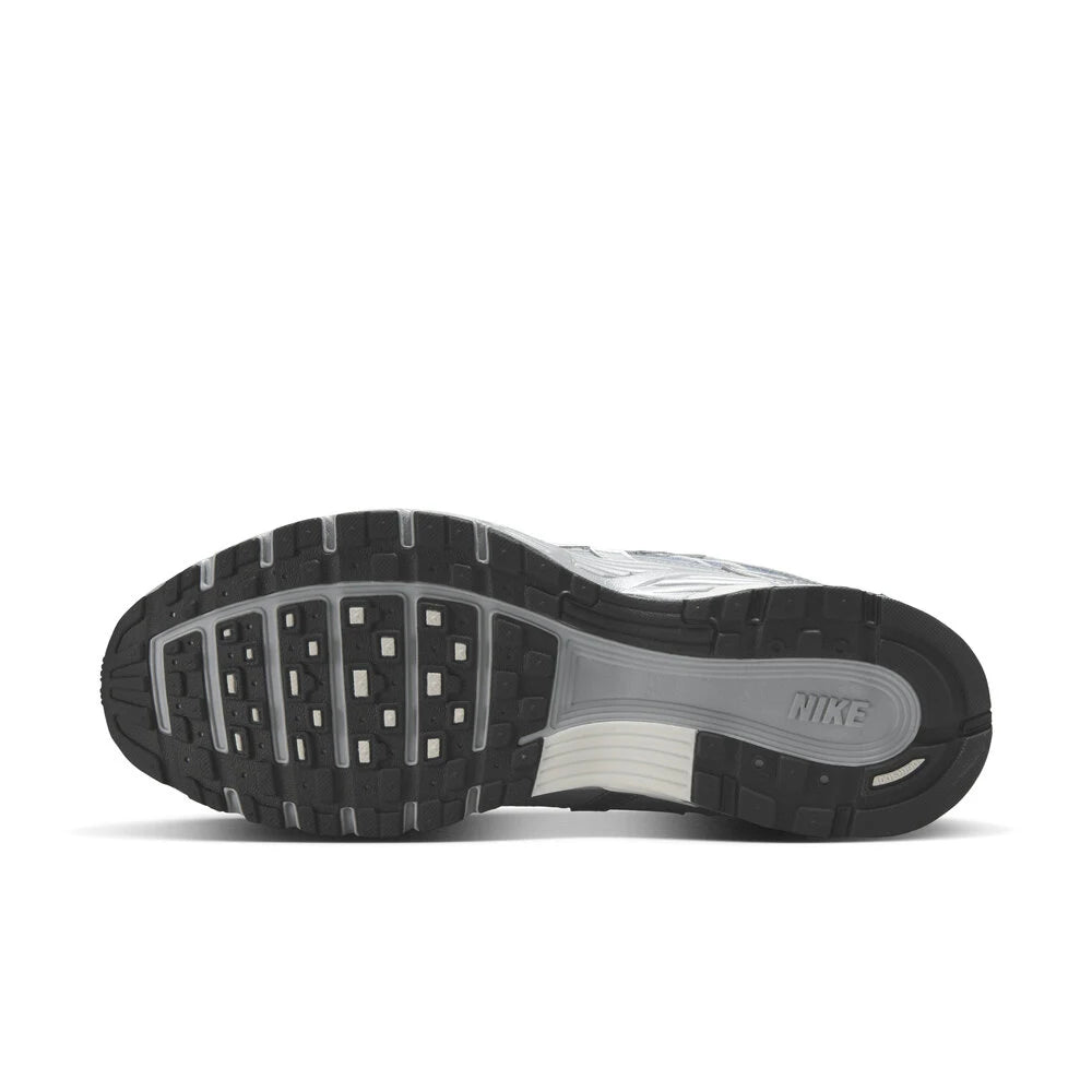 Pantofi sport Nike IH4465-095 Skate - Mărimea EU 42, Parte superioară din poliester, Talpă exterioară din cauciuc