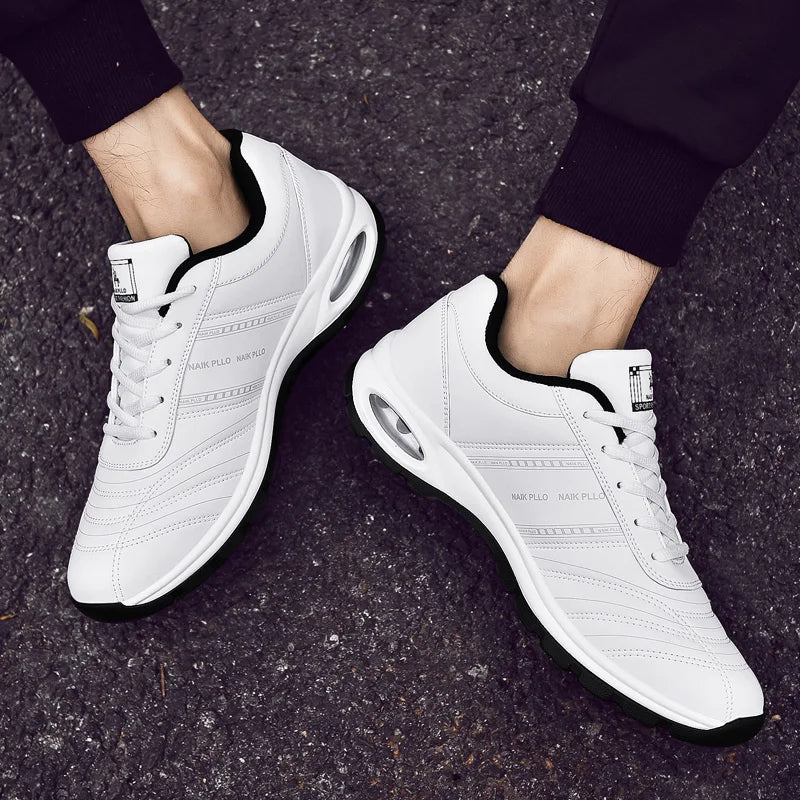 Men Sneakers Running shoes for men Platform New Breathable leather vulcanized shoes zapatos de hombre