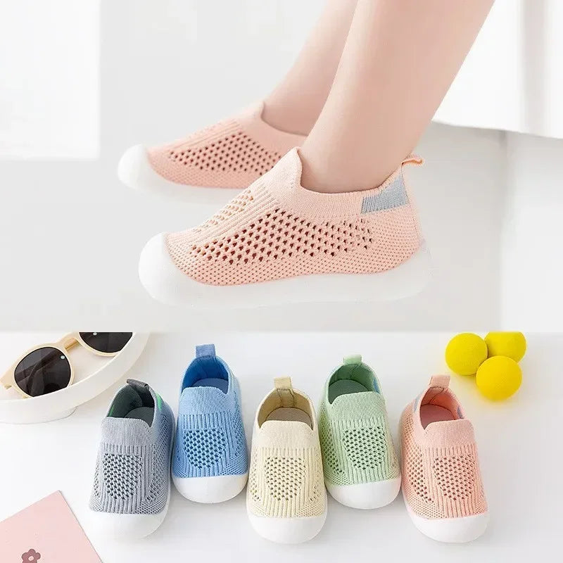 Bambino Mini Weiche Sohle - Rutschfest Größe 18-24