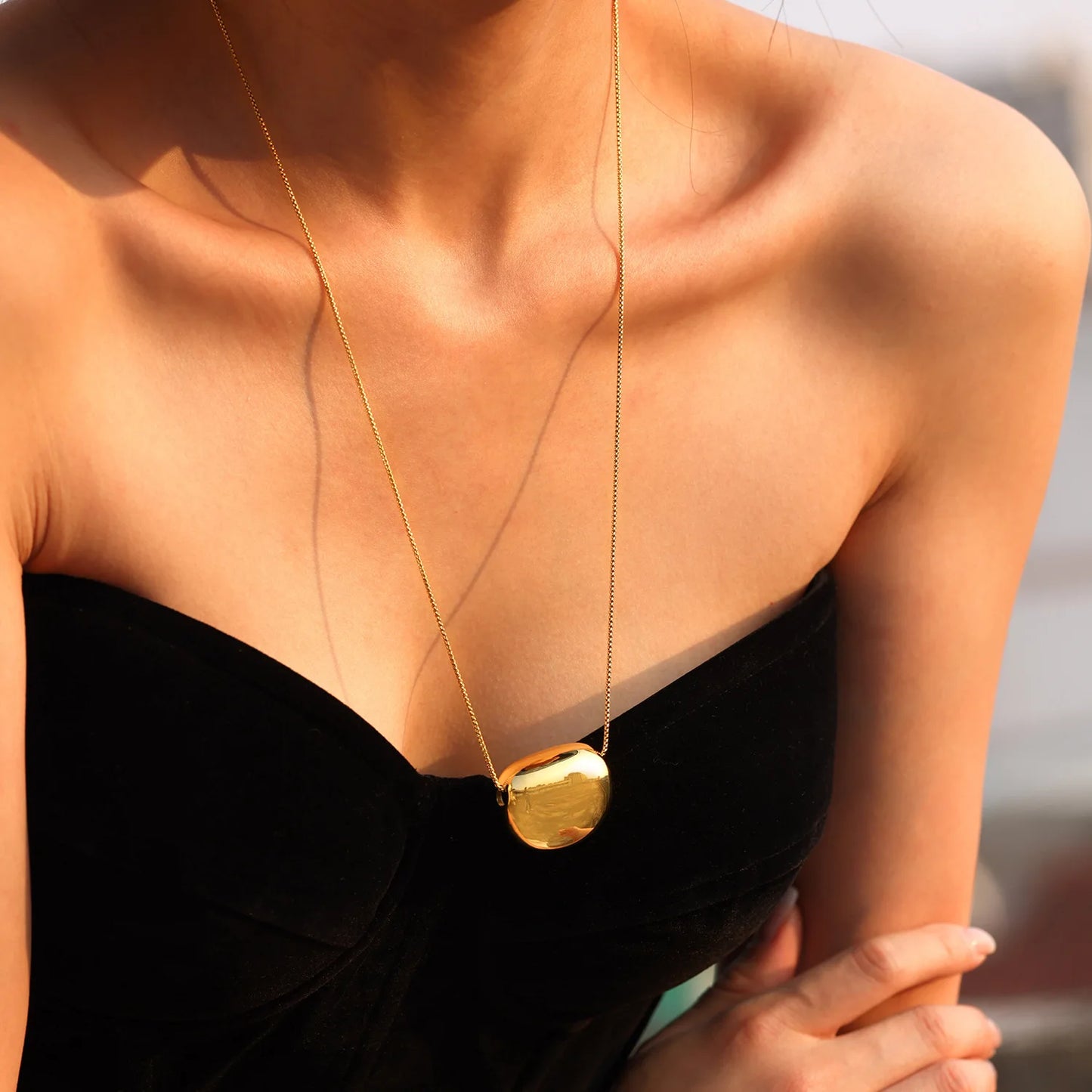 Gold Color Silver Oval Pendant Necklace For Women High Quality 18K Long Stainless Steel Necklace Ladies Fashion Jewelry Gift