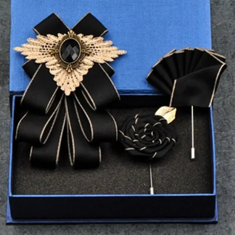 Set de nuntă 2025: Noua modă britanică pentru bărbați, performanță de nuntă pentru mire - Set de accesorii pentru bărbați cu papion, guler floral și buzunar, pentru petrecere de nuntă