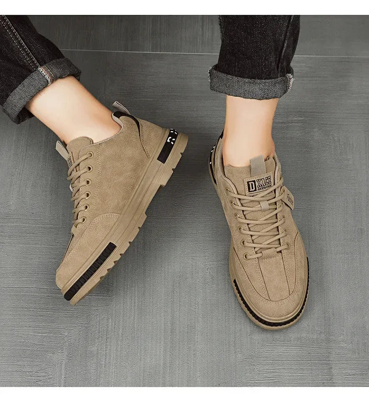 Wear resistant New BreathableWork Safety Shoes Trendy Versatile Comfortable Eva Insoles Rubber Upper shoes for men sneakers men