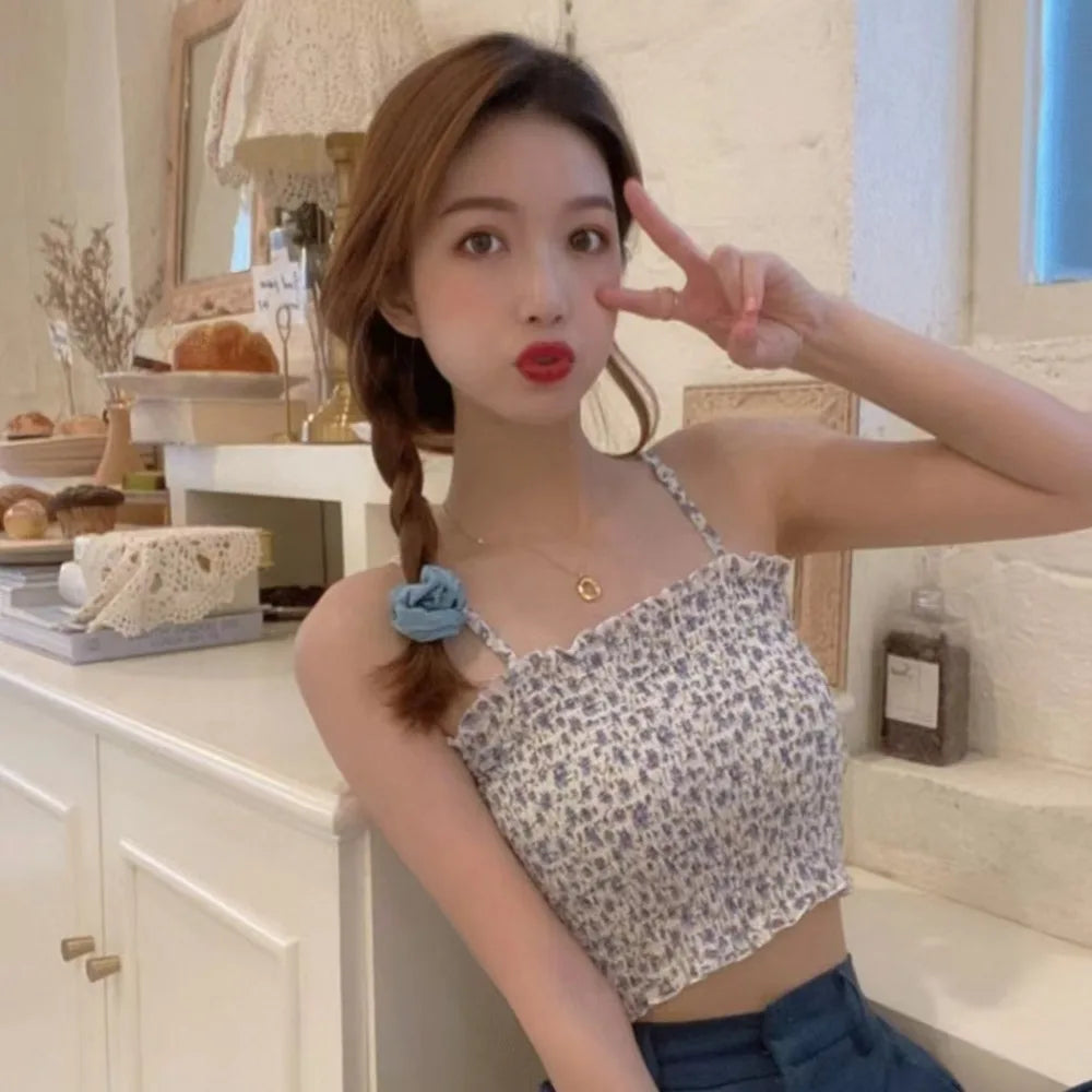 Maiou de damă 2025 - Camizolă din dantelă cu imprimeu floral și absorbante integrate pentru sutien