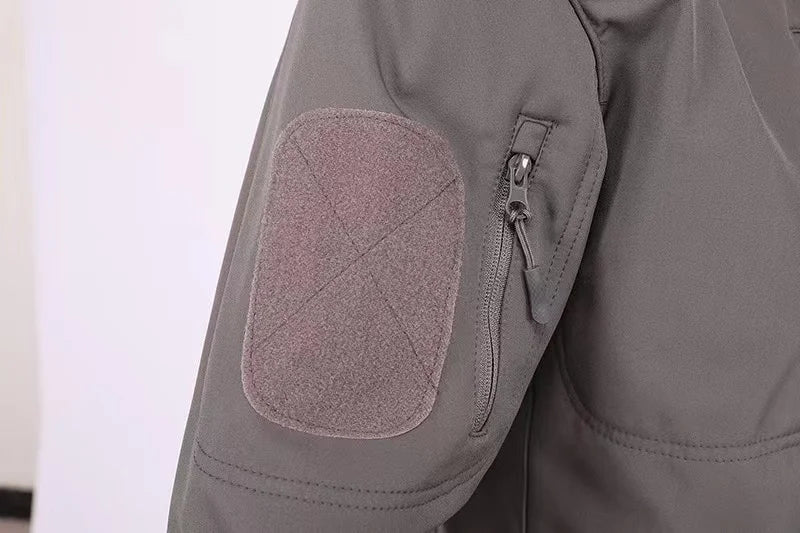 Mazero Herren Wintersoftshell Wasserdicht - Größe M, 850 g