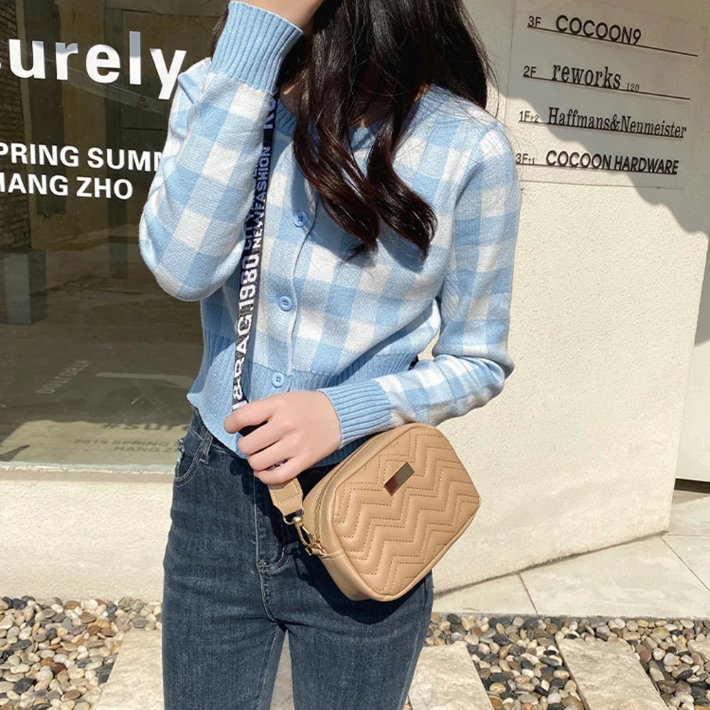 Fashionable Shoulder Bag for Women Wavy Pattern Crossbody Bag Trendy Girl Strap Bag Purse Solid Color Handbags Pu Leather