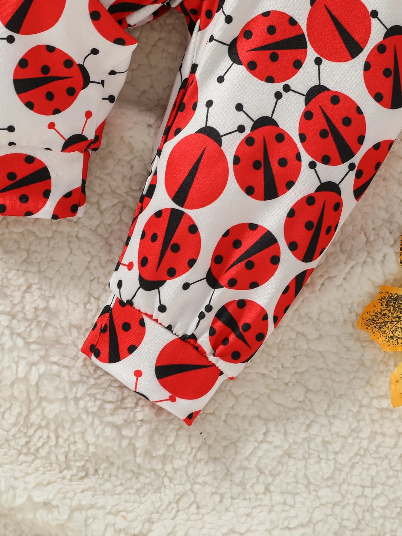 Set Guangdong Ladybug - mânecă lungă, 3 piese, 0-12M, poliester