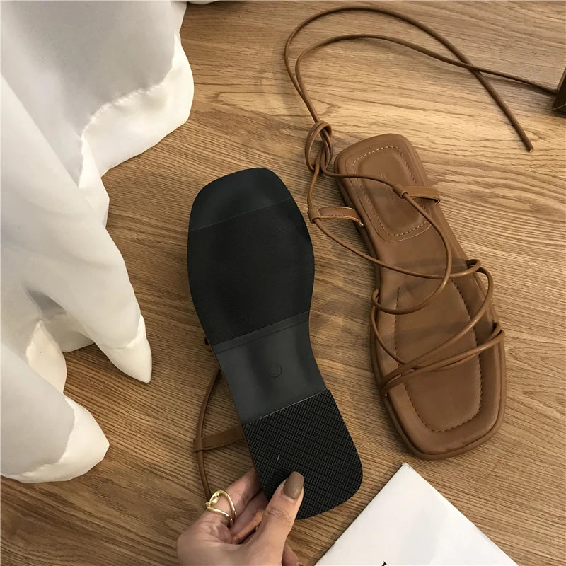 Summer Shoes Women Sandals Narrow Band Vintage Square Toe Flat Cross Strap Thong Sandals V Shape Design Shoes Women