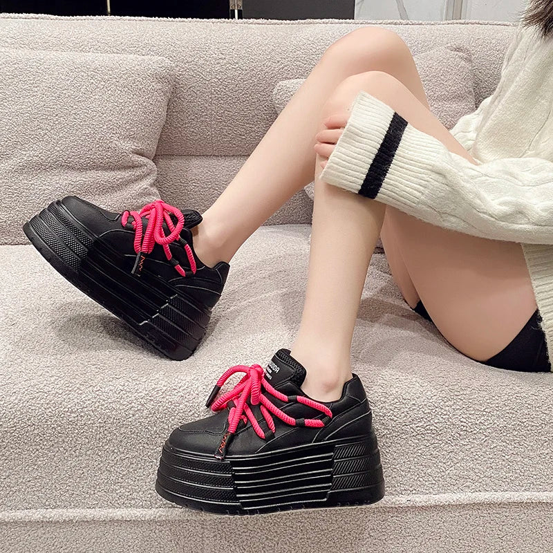 ShoeStyle Classic 8cm Plateau - Gummisohle Meshfutter 37-42