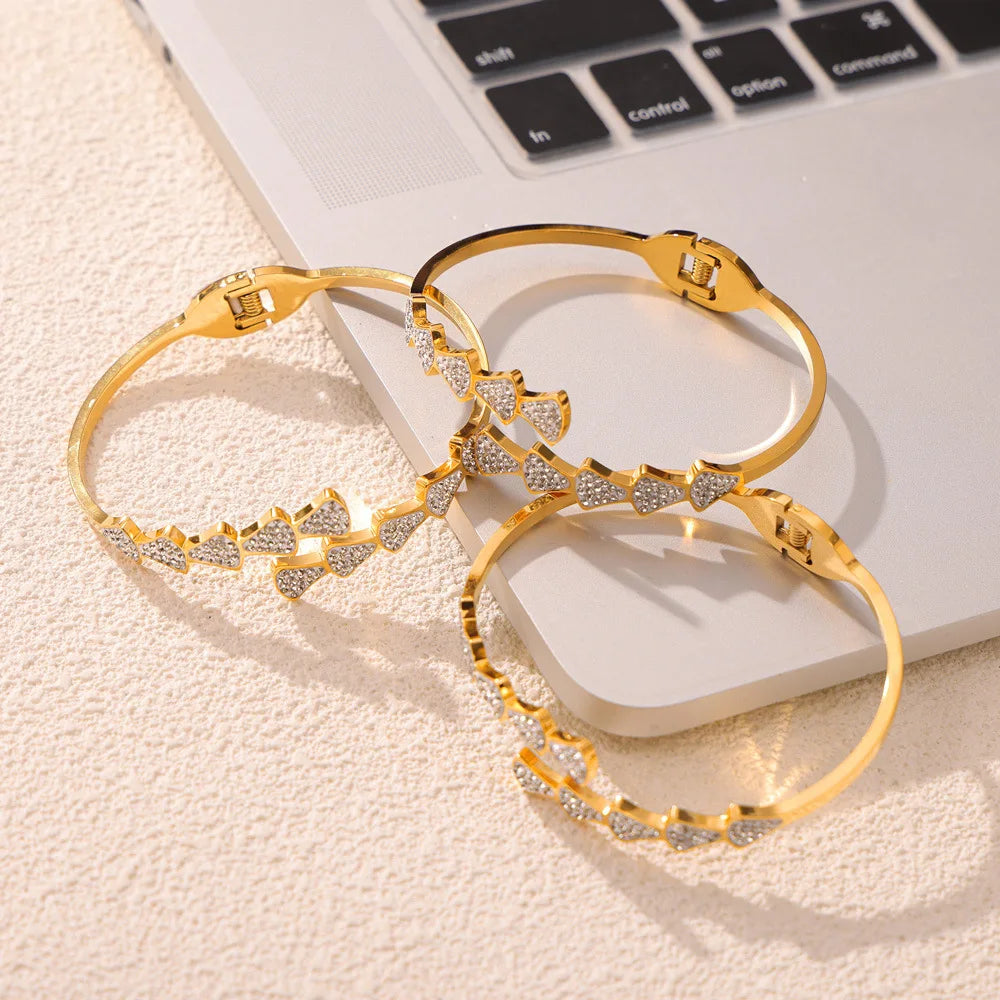Geometrisches Strass Luxus Armband für Damen - Neues Edelstahl Goldplattiert Offenes Armband - Mädchen Charm Schmuck Großhandel