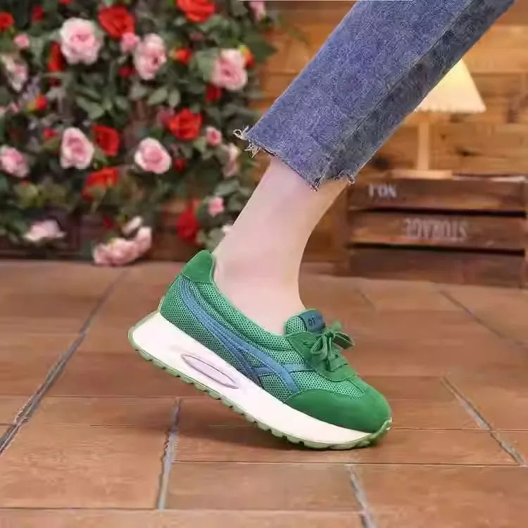 Women Sneakers 2025 New Breathable Loafers Lace Up Outdoor Large Size Office Women Lightweight Walking Shoes for Women Shoes