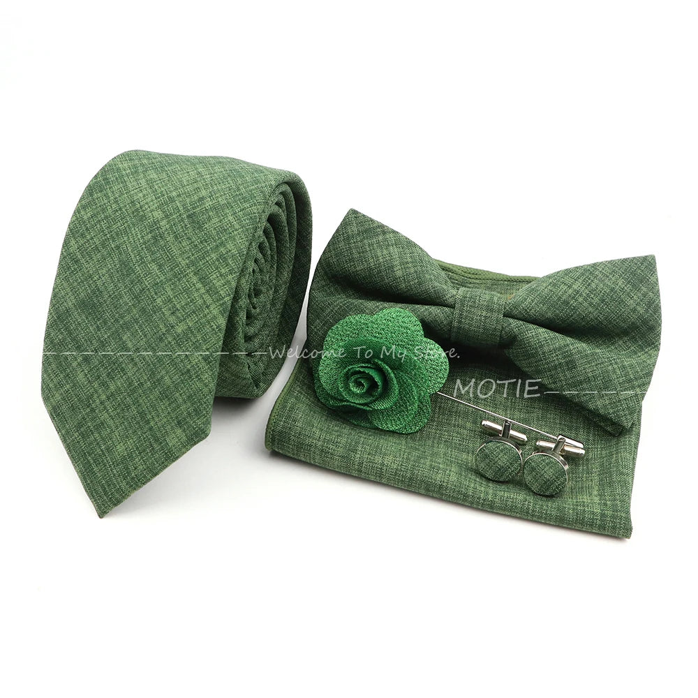 Neues Design 27-farbiger Männer-Accessories-Set: Klassische Baumwoll-Taschentuch, Manschettenknöpfe, Fliege für Hochzeit, Party, Geschenke