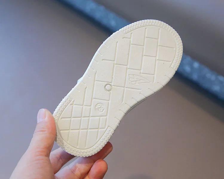 Baby Kind Frühling Herbst 2025 - Neu Kleine Weiße Schuhe Tenis Sneakers - Kinder Weiche Sohle Anti Rutsch Kleinkind Casual Sport