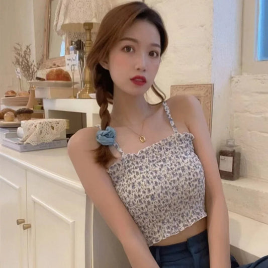 Maiou de damă 2025 - Camizolă din dantelă cu imprimeu floral și absorbante integrate pentru sutien