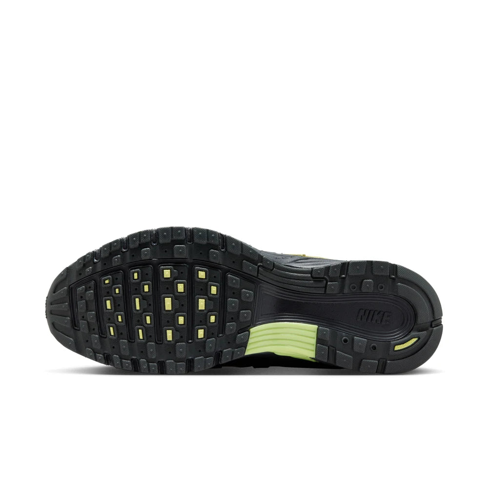 Pantofi sport casual Nike P6000 PRM - Parte superioară din poliester, talpă exterioară din cauciuc, croială joasă