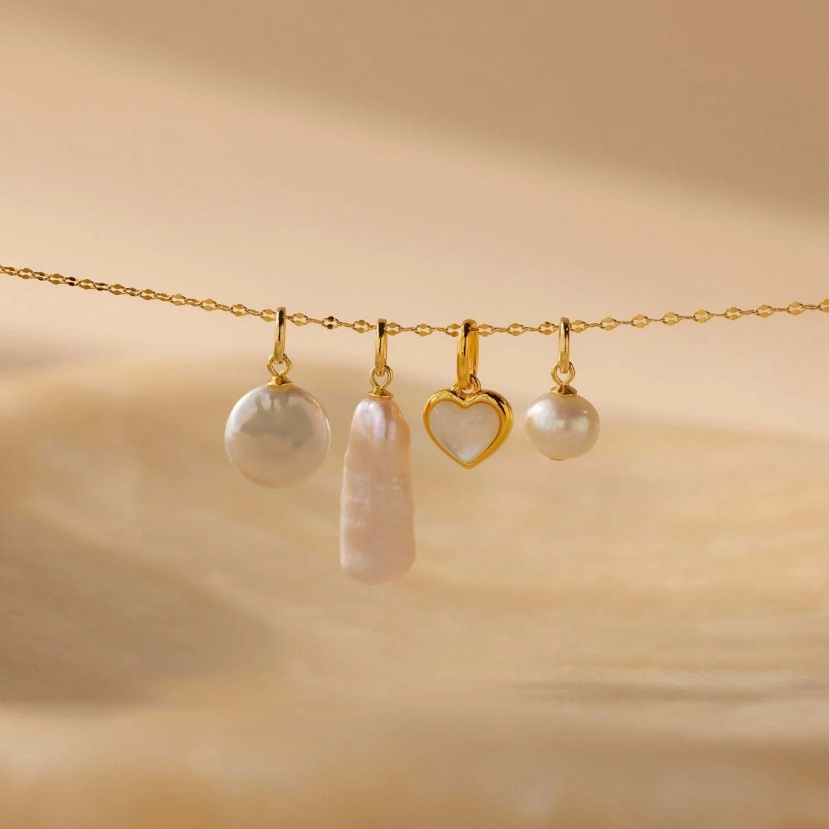 New style DIY necklace accessories, round pearl and long pearl pendants, stainless steel gold-plated color retention