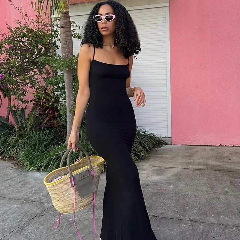 Dulzura Rochie lungă neagră de bază pentru femei, vară 2025, petrecere, club, seară, streetwear, bodycon, plajă, articole en-gros pentru afaceri D22775