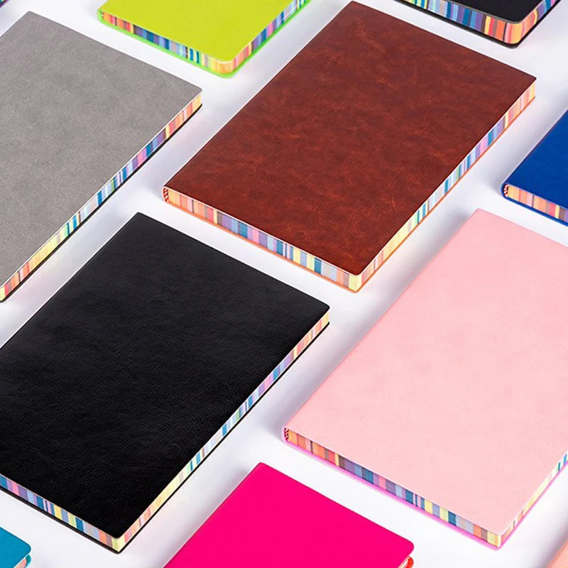 Cute Notebook 2025 - 200 Seiten A5/A6 PU Leder Rainbow Color Edge Schule Tagebuch
