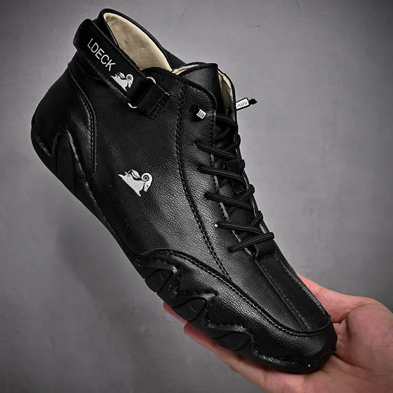 Sneakers Men Casual Shoes Man High Top Sneakers Winter Warm Designer Fashion Loafers Lace Up Shoes Men Boots 2024