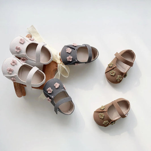 Mädchen Schuhe 2025 - Frühling Baby Prinzessin Koreanische Edition Blumen - Elastik Band Weiche Sohle Sneakers 1-3J