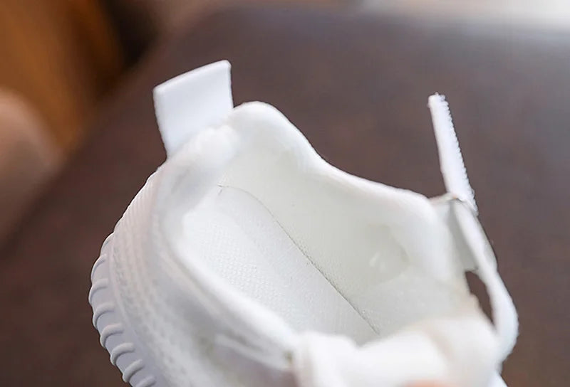 Kinder Schuhe 2025 - Frühling Sommer Kids Sneakers - Weich Atmungsaktiv Mesh Jungen Mädchen Schule Outdoor Sport