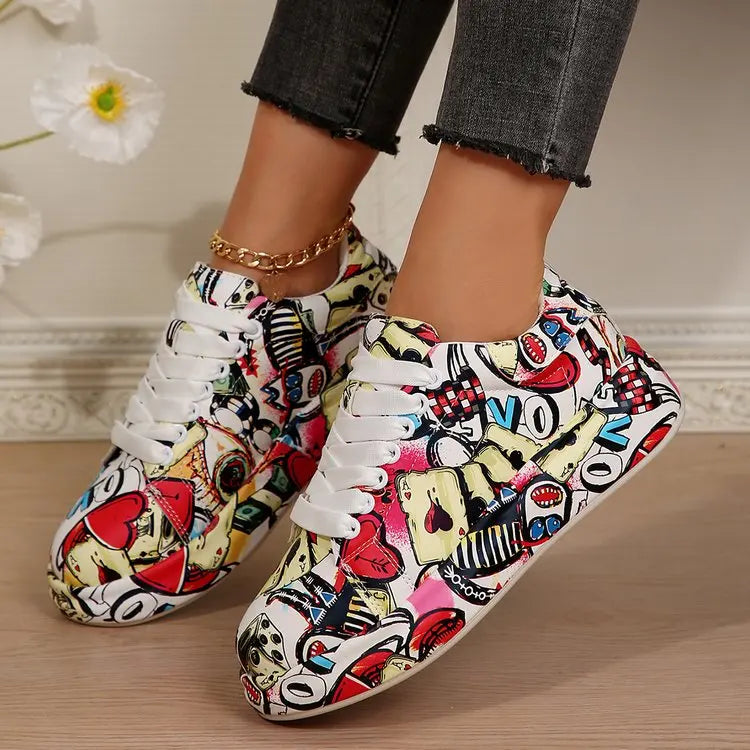 Women Sneakers Thick-soled Increased Women Sneakers New Hand-painted Graffiti White Women Shoes Outdoor Casual Shoes Plus Size